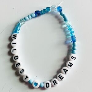 Taylor Swift Friendship Bracelet Eras Tour 1989 Wildest Dreams